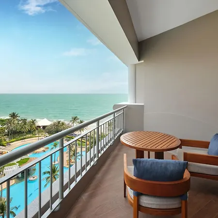 Hilton Hua Hin Resort & Spa Exterior photo