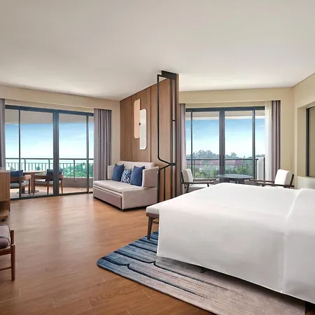 Hilton Hua Hin Resort & Spa Exterior photo