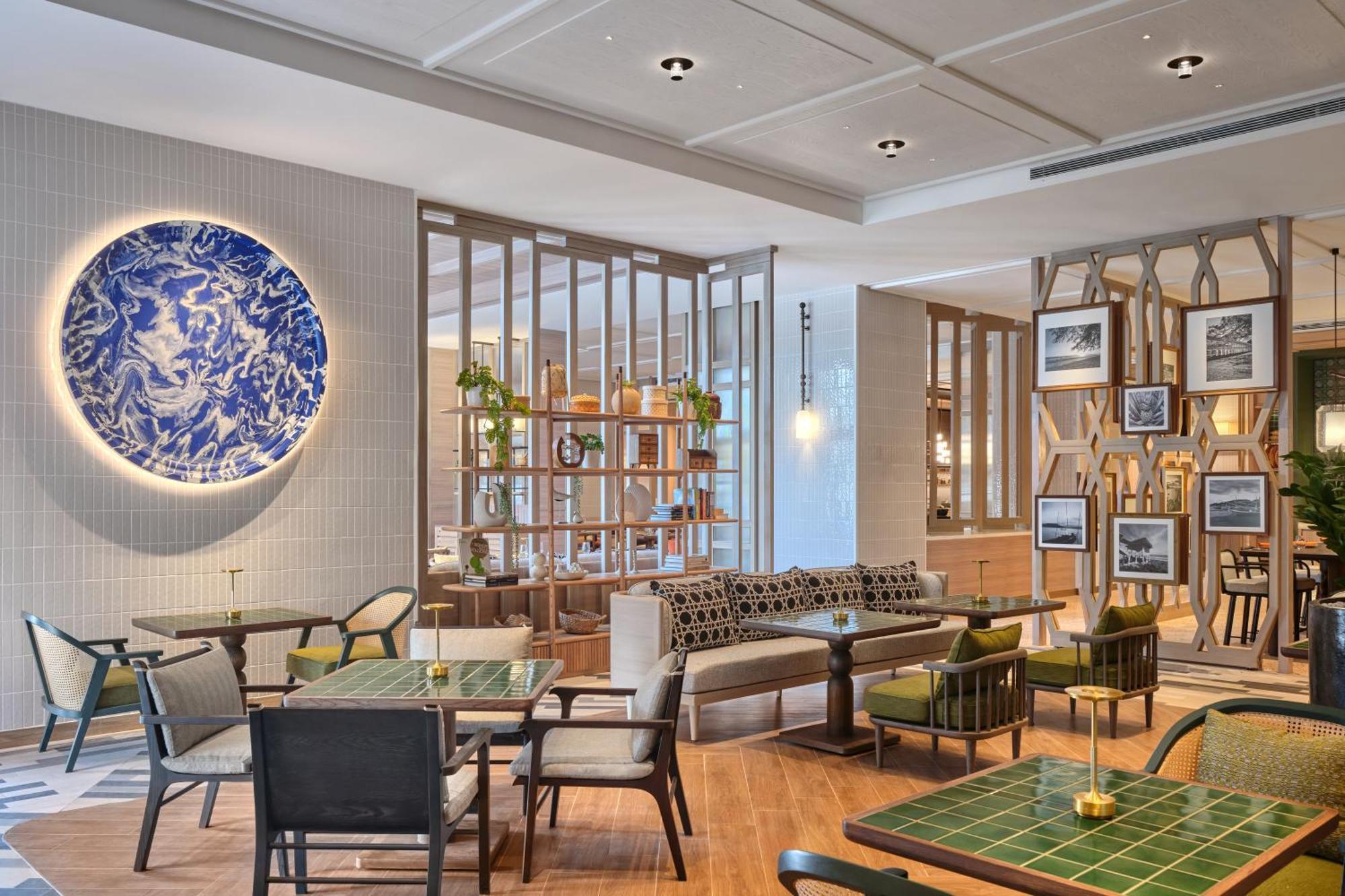 אתר נופש Hilton & 5*